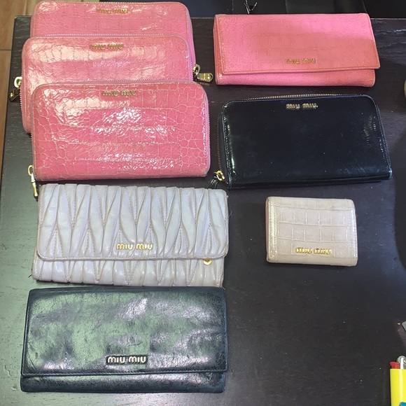 Authentic Miu Miu matelasse leather wallet
